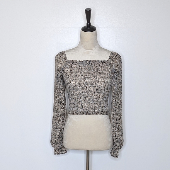 Japna Long Sleeve Animal Print Smocked Crop Top Size Small - Picture 1 of 10
